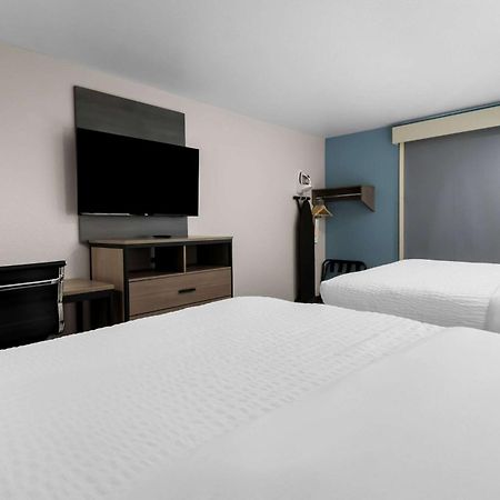 Clarion Pointe Hotel Fort Worth Ngoại thất bức ảnh