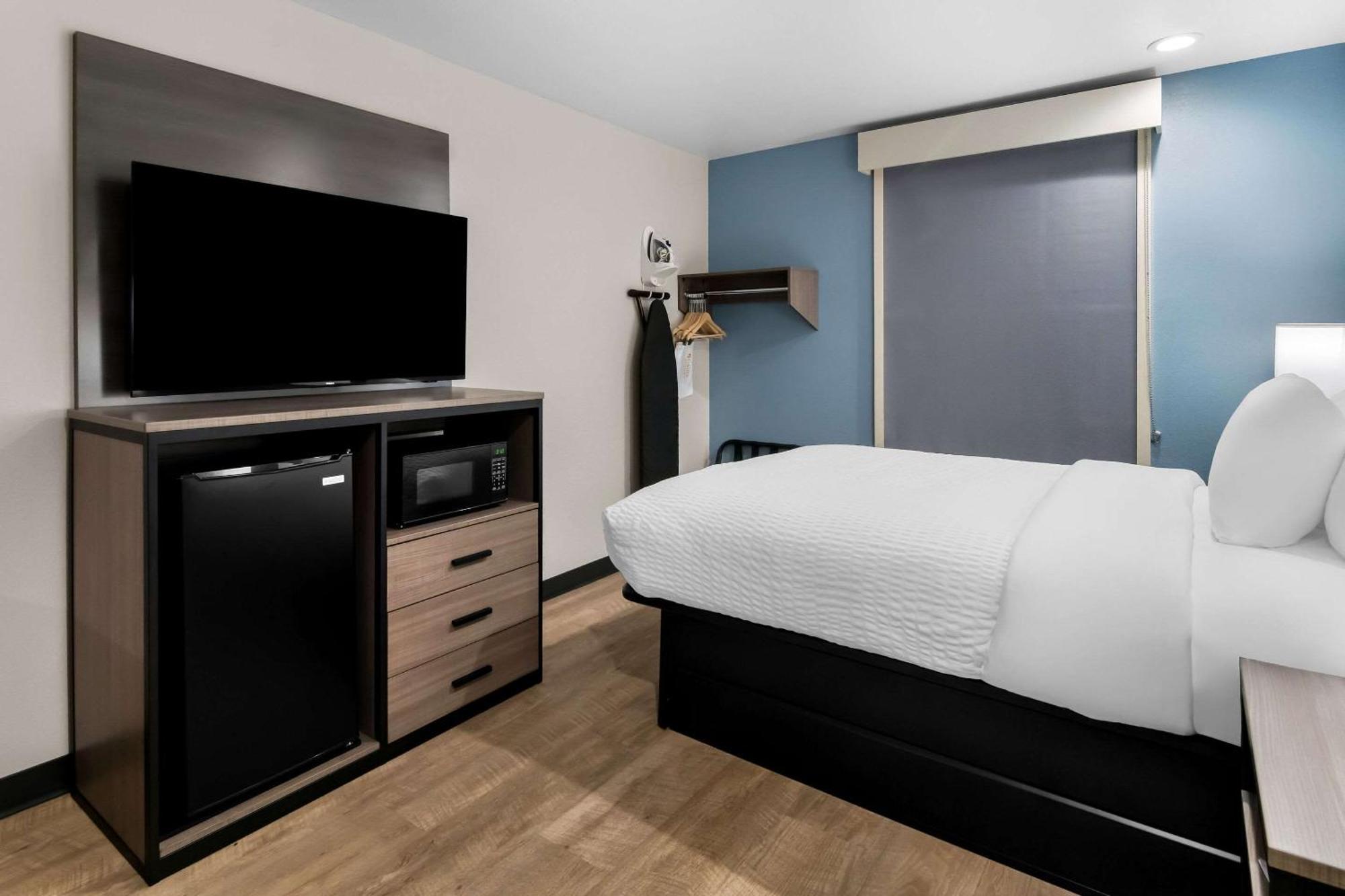 Clarion Pointe Hotel Fort Worth Ngoại thất bức ảnh