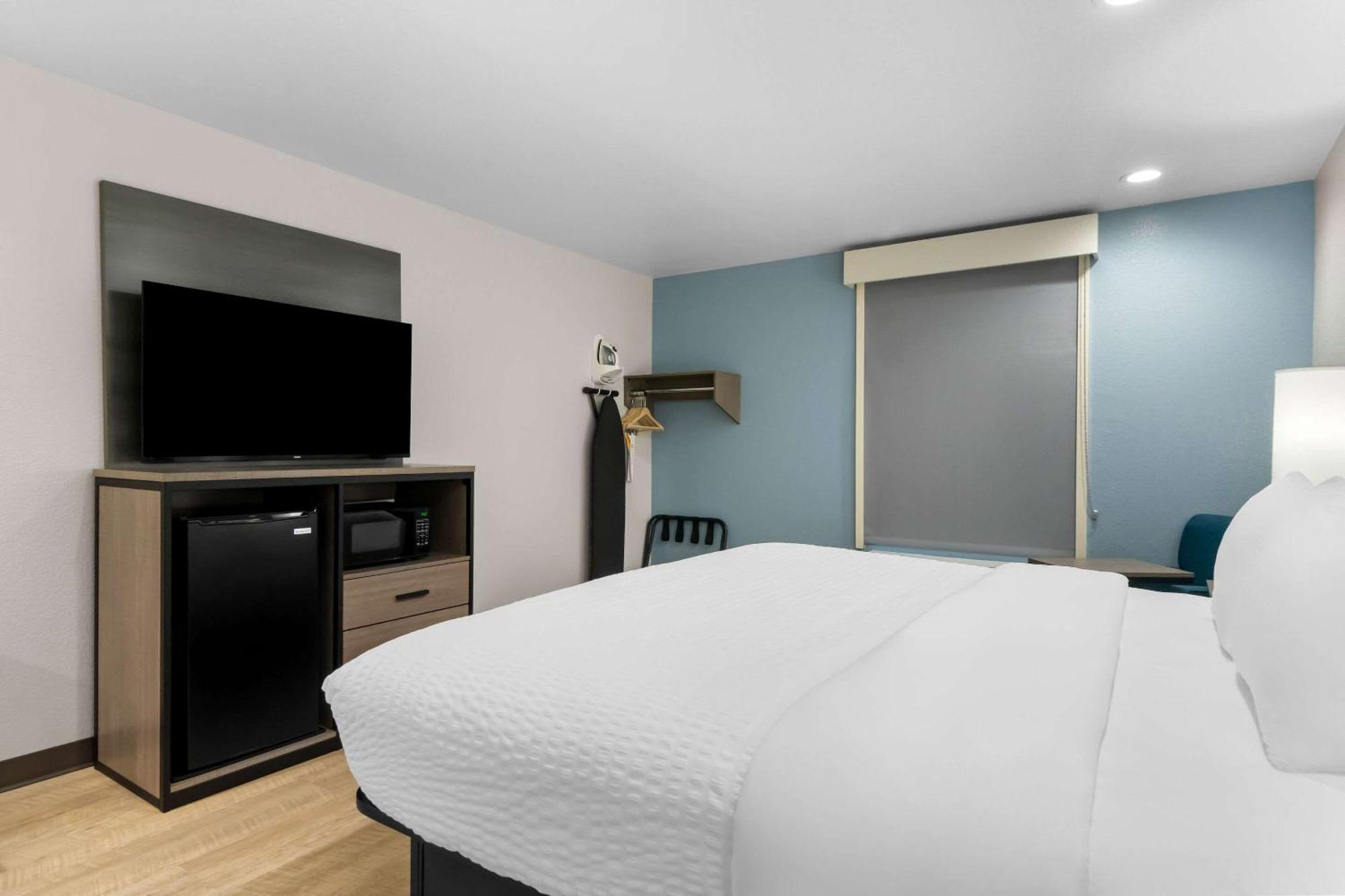 Clarion Pointe Hotel Fort Worth Ngoại thất bức ảnh